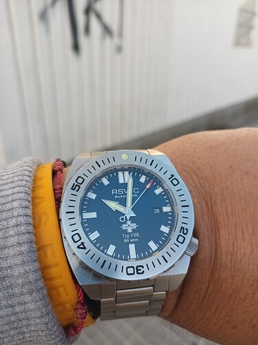 16984800879992436681945140626032