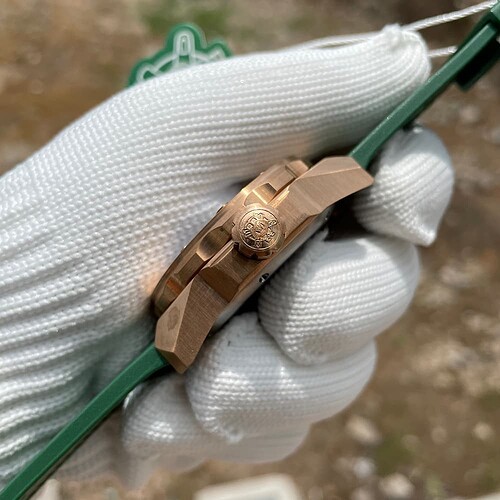 -1089609279358929136