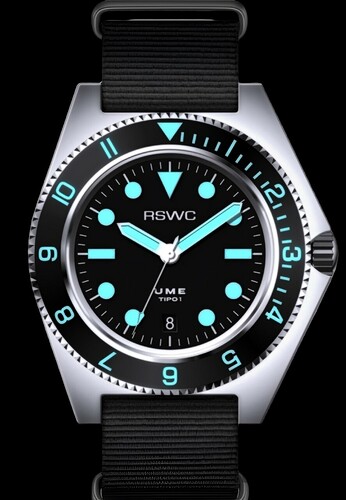 Picsart_23-12-18_19-21-43-852