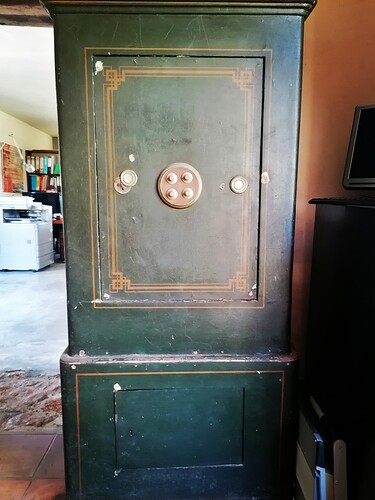 IMG_20230425_152753_edit_460373318531831