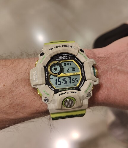 1000021058