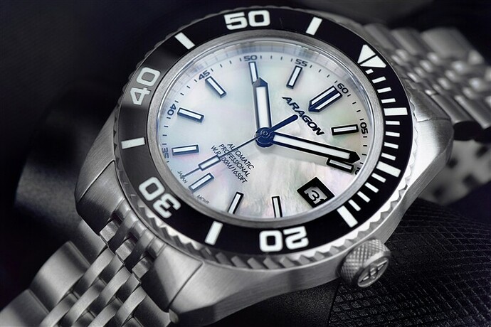 A639WHT-4