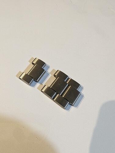 PXL_20240116_174528578