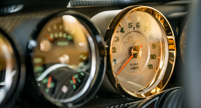 singer-luxury-tachometer