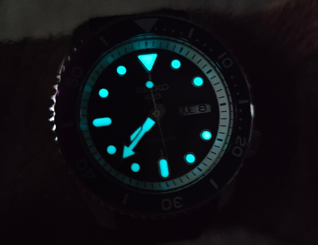 1000047359