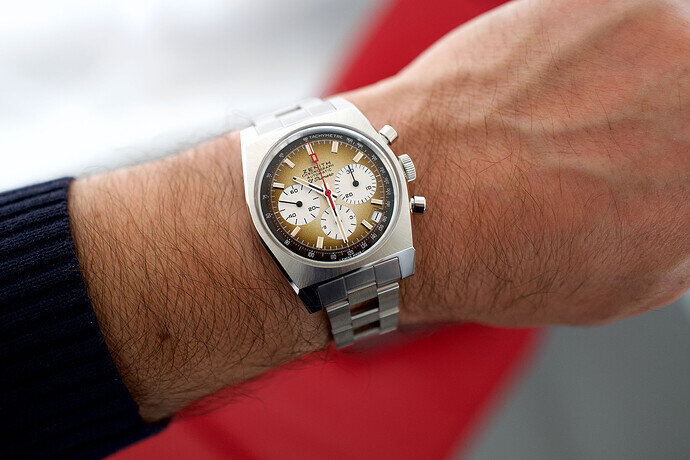 Collectors-Series-WatchWalker-And-His-Zenith-Chronomaster-Revival-A385-5