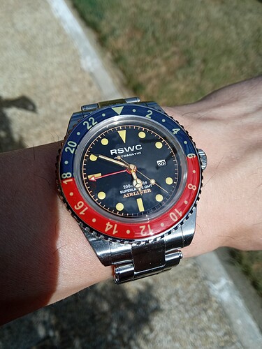 16905594079743767448318276098824