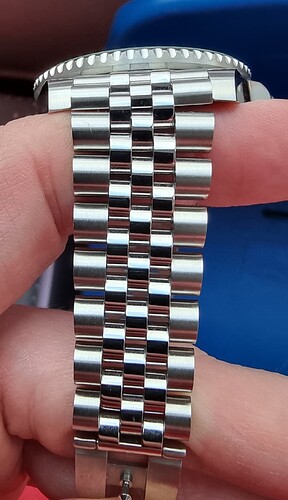 1000016906