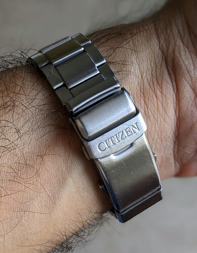 PXL_20230816_082951647.PORTRAIT~3