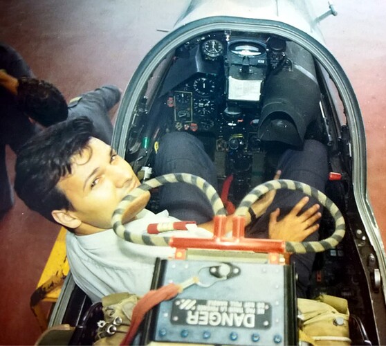 Cockpit cenital