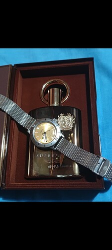 Screenshot_2022-11-16-20-38-26-849_com.miui.gallery