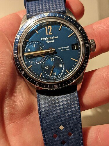 PXL_20221011_195432059