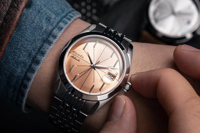 Nivada-Grenchen-Antarctic-Spider-Salmon-3