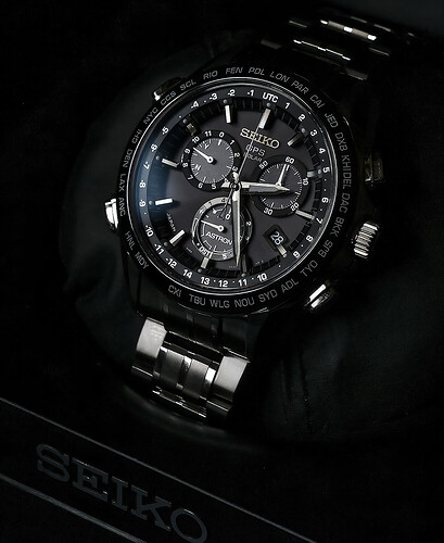 Seiko Astron Titanio Ceramico