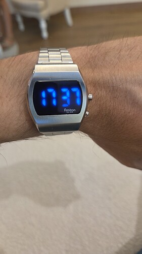 99008