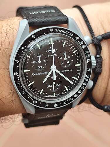 20250703 Swatch moonwatch 01