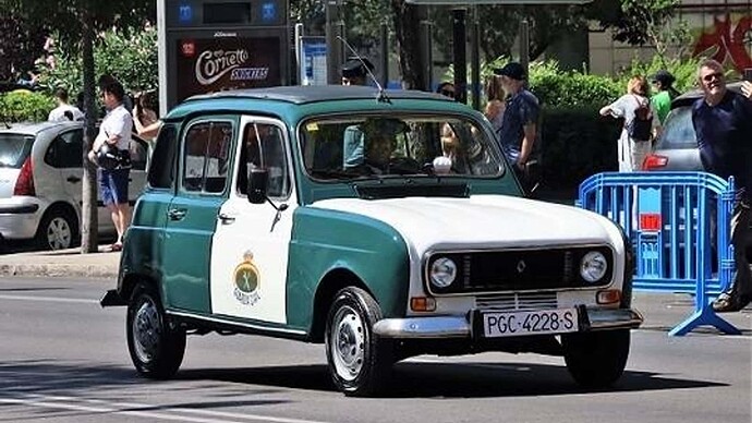 renault-4-guardia-civil