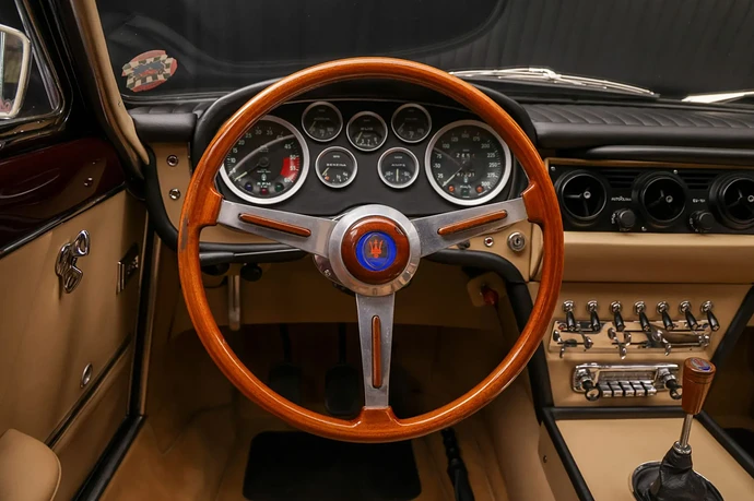 1966_maserati_sebring-series-ii_IMG-28613-30781-scaled