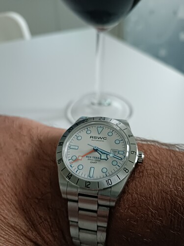 17673670419878894338373842706471