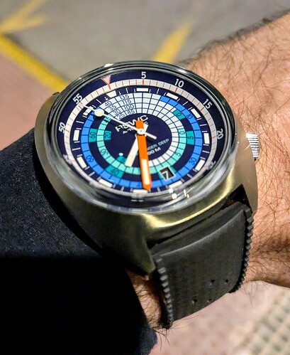 PXL_20250107_183356956~3