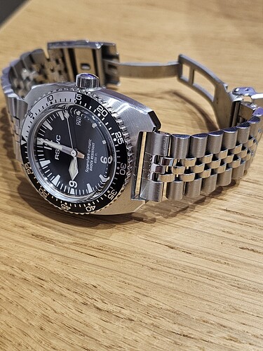 17328240695703736525253123145805