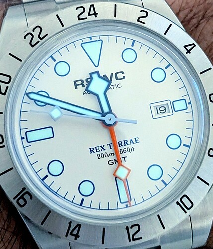 PXL_20241119_105009330~5