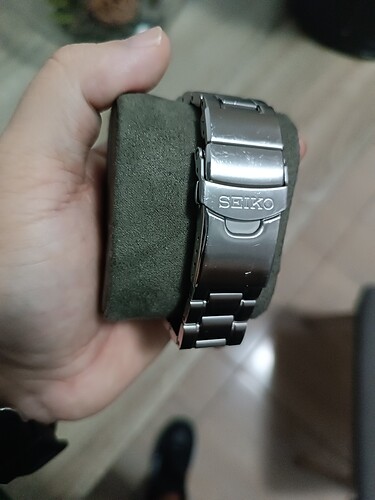 1000451649