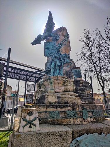 lub-estatua andres torrejon