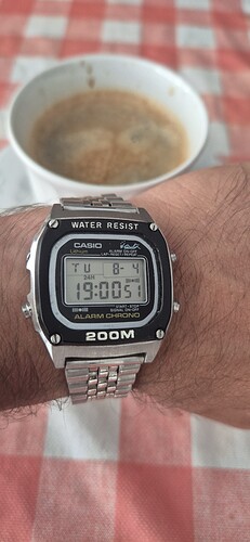 1000183692