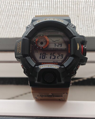 1000162576
