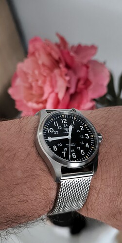 1000067268