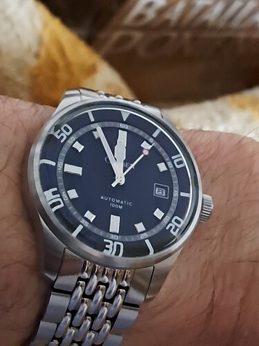 1000024147