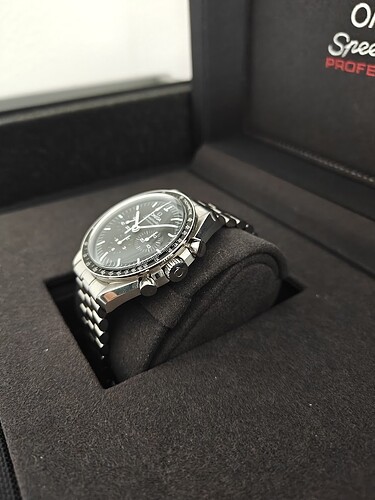 omega5