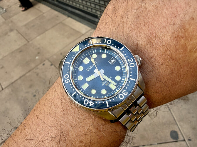 ajx