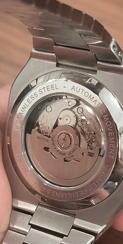 1000093719