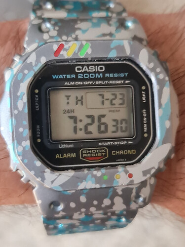104506