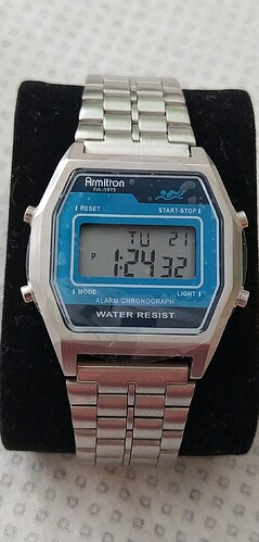 CM251021-132951002-01