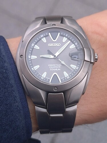 1000122933