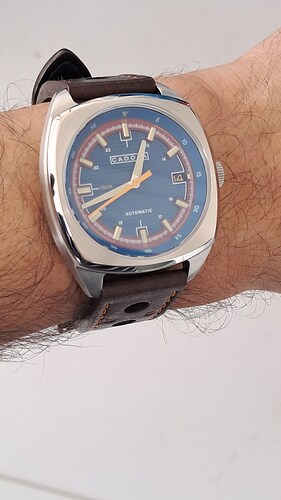 1000038230