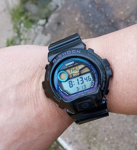 1000080549