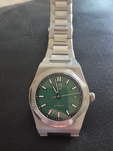 1000053241