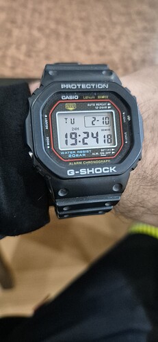 1000136974