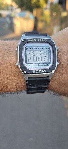 1000163765