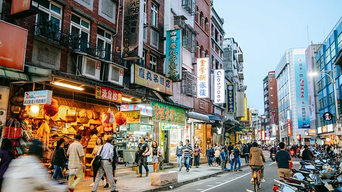 554021-tamsui-old-street