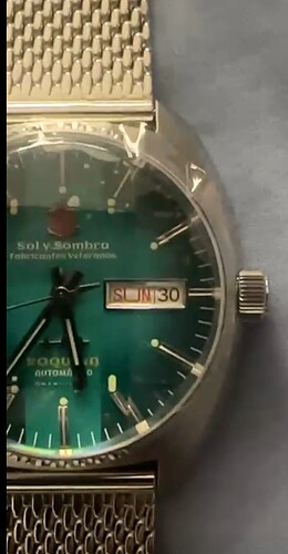 331629