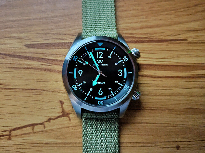 PXL_20251121_175553200