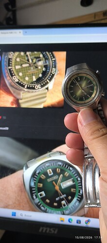 1000352570