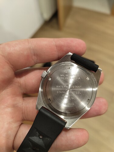 1000022656