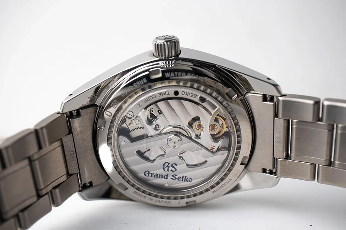 GrandSeikoSBGA211_Snowflake_1_5767e102-bca9-4505-b109-716ae4f5285c_2048x2048