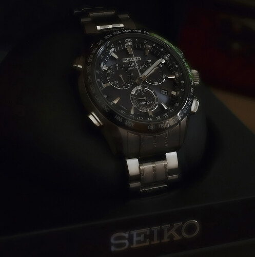 Seiko Astron Titanio Ceramico 8x82
